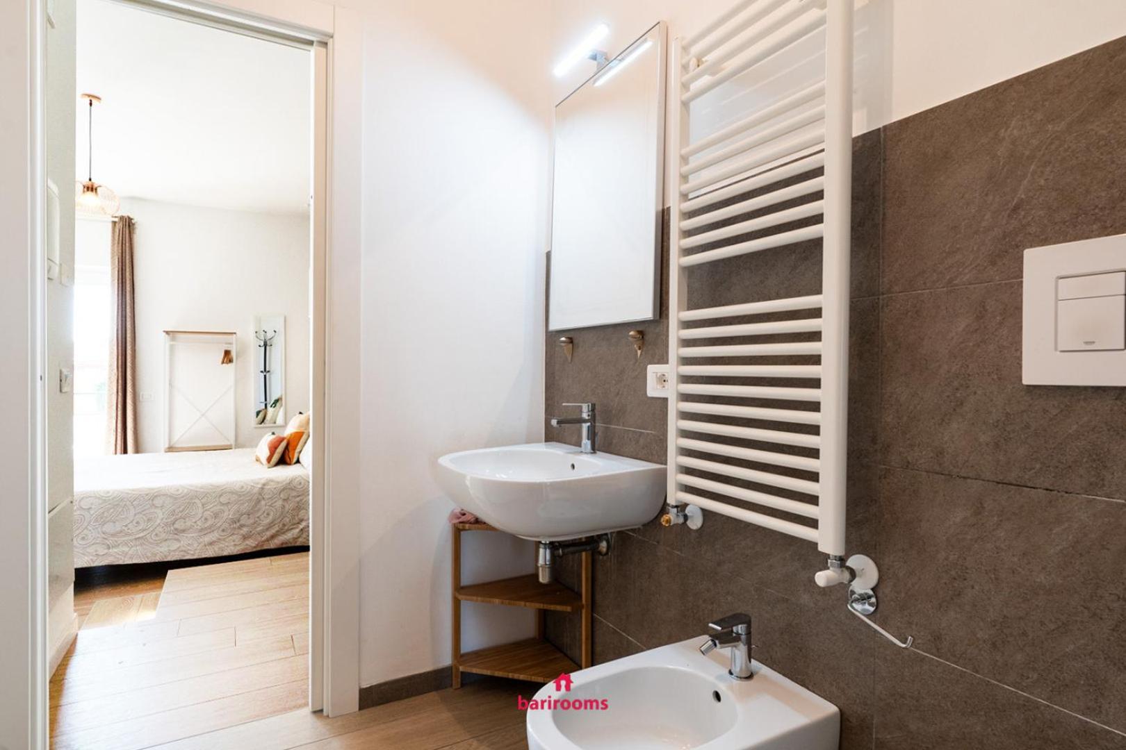 Barirooms - Carulli Suites ภายนอก รูปภาพ